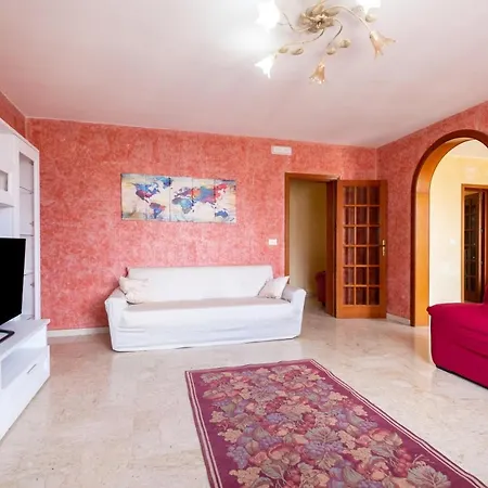 公寓 Casa In Via Veneto 马利耶